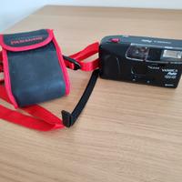 Fotocamera compatta Yashica Patio

