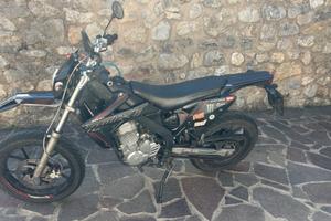 Moto 125 a marce rieju a 1000€ trattabili