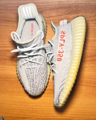 Adidas Yeezy Boost 350 V2
