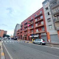 Due Vetrine in via Is Mirrionis
