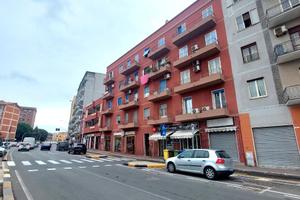 Due Vetrine in via Is Mirrionis