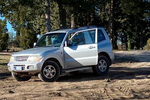 MITSUBISHI Pajero (2000-2007) - 2002