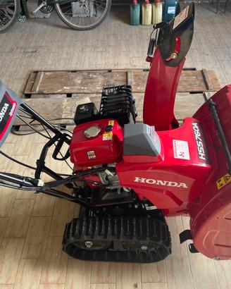 Honda HSS 760 A – Spazzaneve cingolato