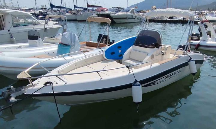 Mano Marine 21.50 Sport Fish con Suzuki 115 DF