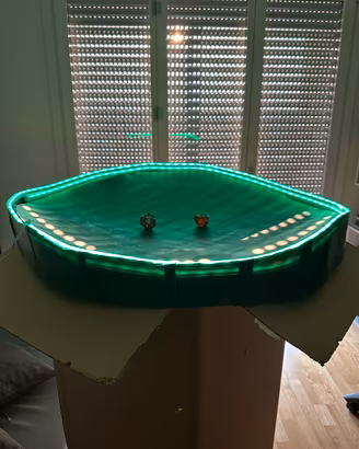 Arena artigianale non ufficiale per Beyblade ecc