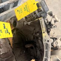 CAMBIO 208 1.2B 2013