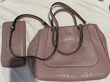 Borsa e portafoglio Guess originale