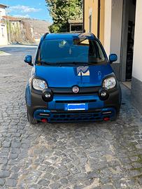 Fiat panda Cross hybrid
