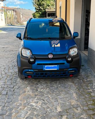 Fiat panda Cross hybrid