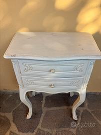 Mobiletto vintage bianco invecchiato