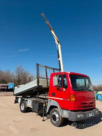 Nissan Alteon gru e ribaltabile