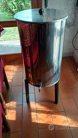 Tino in inox per vino con supporto treppiede