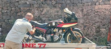 Honda cb750 F2