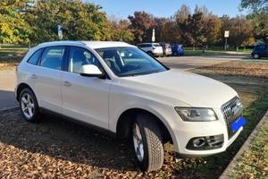 AUDI Q5 2.0 TDI quattro S tronic Advanced Plus