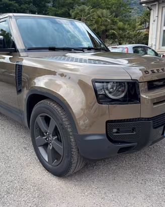 Land Rover Defender 110 3.0D I6 300 CV AWD Auto HS