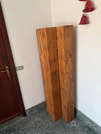 Pilastri in legno