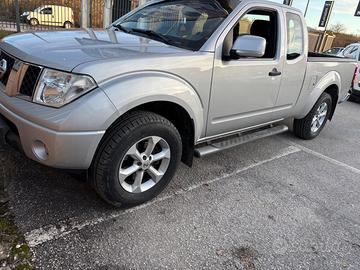Nissan navara d40