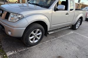 Nissan navara d40