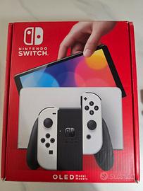 Nintendo Switch OLED completa di tutto – Perfetta