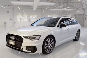 AUDI A6 AVANT 50 TFSI E QUATTRO ULTRA S TRONIC S L