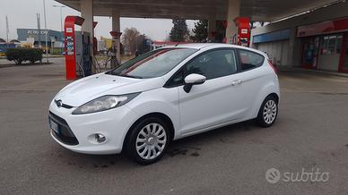 Ford Fiesta 1.2 60CV 3p. Tit. BZ GPL 2036 neop 13