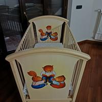 culla con dipinto a mano 