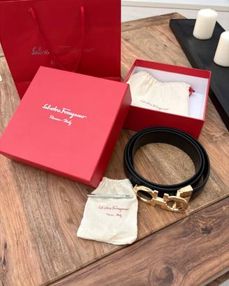 Cintura Salvatore Ferragamo originale con fibbiaor