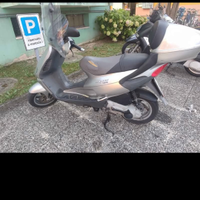 Moto piaggio 125