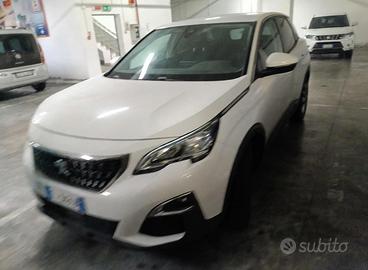 PEUGEOT 3008 1.5  BlueHDi 130CV 1499cc