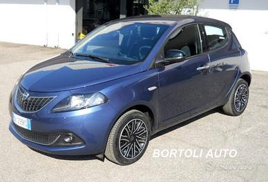 LANCIA Ypsilon 1.2 GPL 47.000 KM GOLD