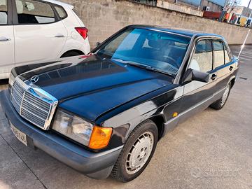 Mercedes 190 E.  1.8