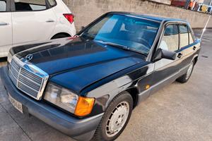 Mercedes 190 E.  1.8