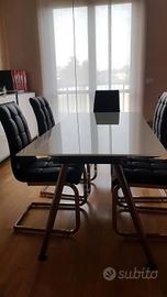 tavolo in vetro satinato 