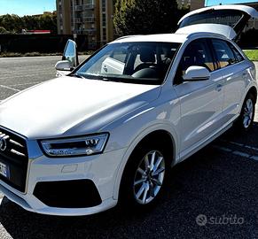 Q3 2.0 TDI STRONIC QUATTRO 150 cv