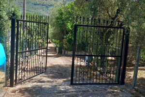 Terreno superficie mt 1300 Via Valle Castagna