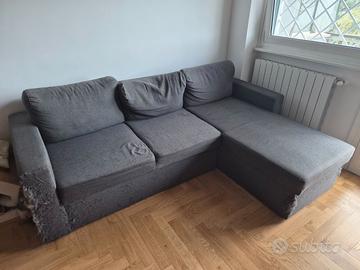 Divano con chaise longue
