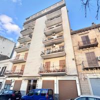 5 Vani 172 mq da ristrutturare Via Pindemonte