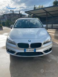 BMW serie 2 218D Active Tourer Avantage