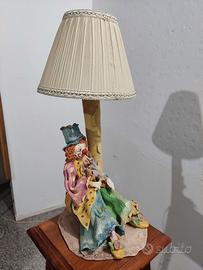 Lampada da tavolo artistica