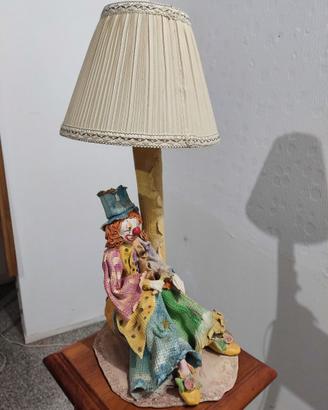 Lampada da tavolo artistica