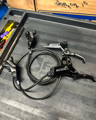 Freni sram motive silver