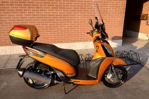 Scooter Kymco People GTI300