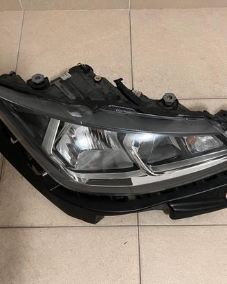 Faro Fanale anteriore Seat Ibiza 5a serie
