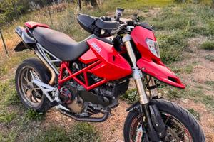 Ducati Hypermotard 1100s
