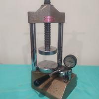 PRESSA OLEODINAMICA OGGETTO VINTAGE DA ARRDEDAMENT