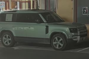 Defender editiion 75