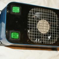 Aspiratore e luce per saldare