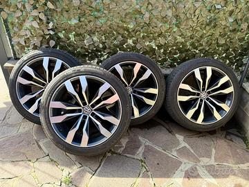 CERCHI IN LEGA 20 VW TIGUAN GOMME 235/45/20 EXL