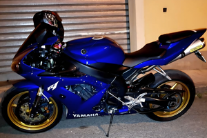 Yamaha r1 2005