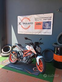 KTM 390 Duke ABS